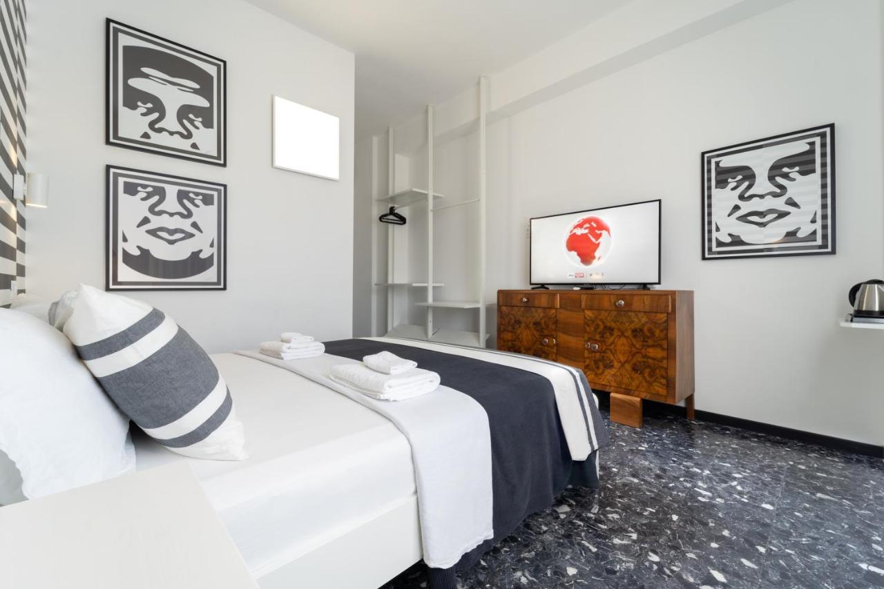 Boutique Rooms Carbonazzi 17 Cagliari Ngoại thất bức ảnh